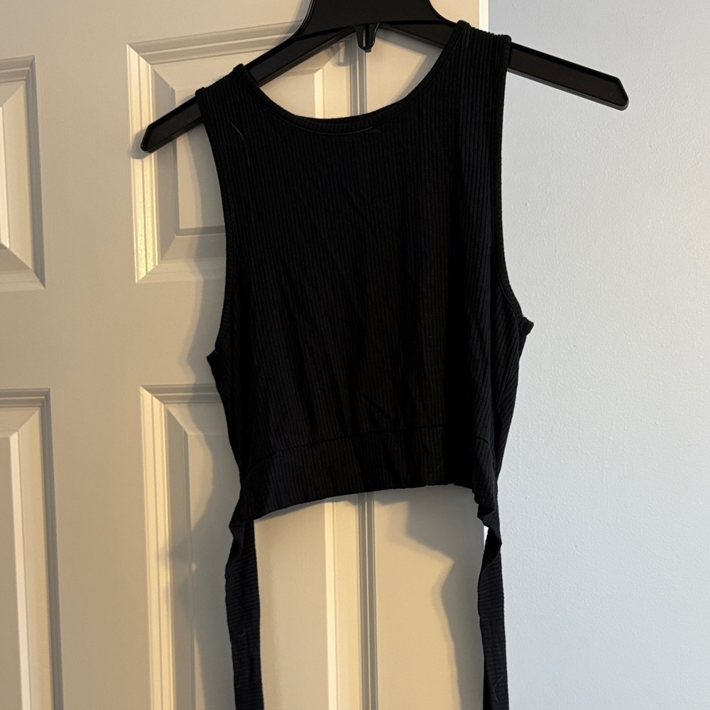 PacSun Black Ribbed Crop Top